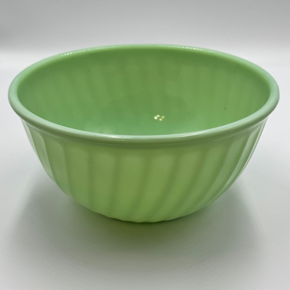 Vintage Fire-King Jadeite Swirl Mixing Bowl 9 Inch Green Milk Glass Oven Ware